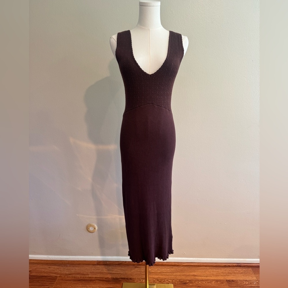 House of Harlow 1960 Deep Brown Ribbed V-Neck Maxi Dress